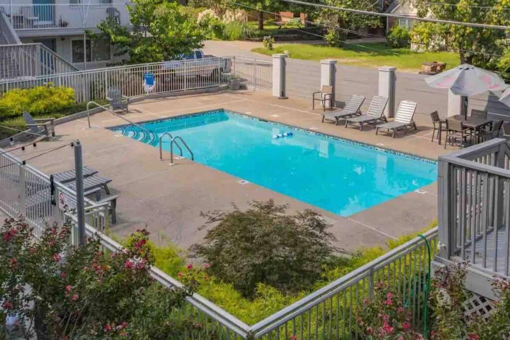 Walk To 12 South, 7 Min To Downtown, Free Parking! Apartment Nashville Luaran gambar